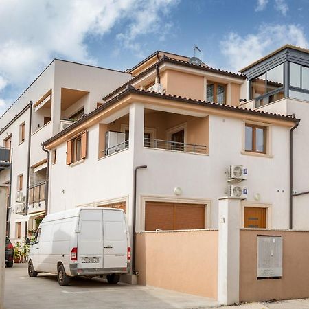 Apartment Bailey Pula Exterior photo